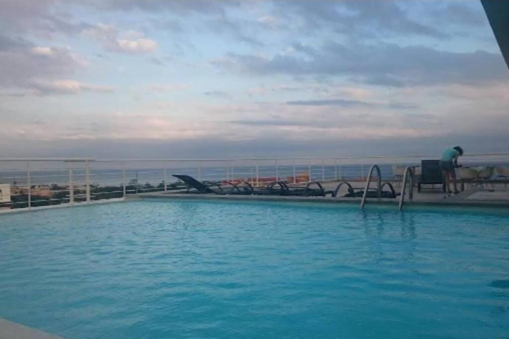 Lincoln Suite Pool - Gym - Sauna سانتو دومينجو المظهر الخارجي الصورة