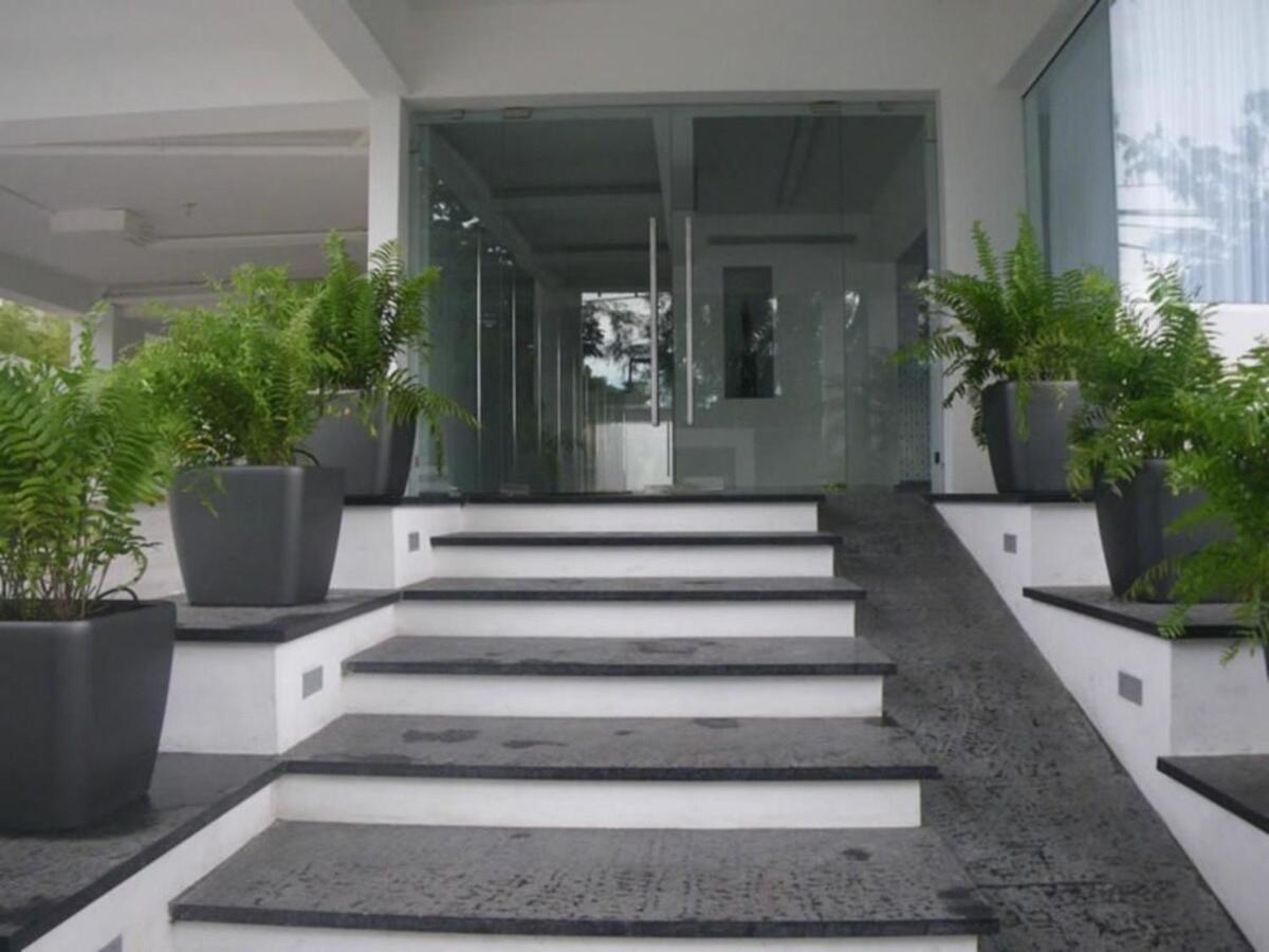 Lincoln Suite Pool - Gym - Sauna سانتو دومينجو المظهر الخارجي الصورة